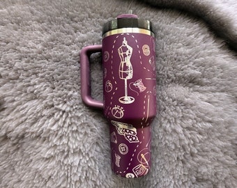 Naaibeker van 40 oz - naaister 40 oz Stanley - gegraveerde Stanley Quencher - verjaardagscadeau voor haar
