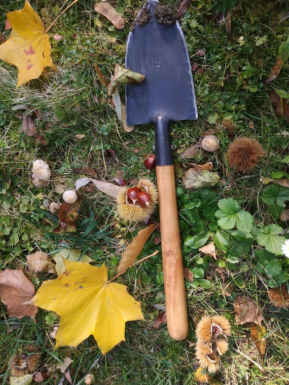 Camp Skillet, Hand Forged, Hiking 6.75 or 9.5 dia. Bushcraft and Cam –  Refiner's Forge