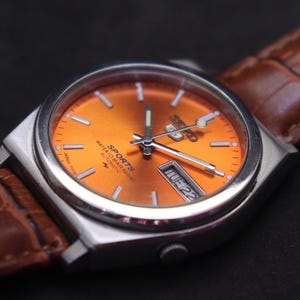 Reloj Seiko 5 deportivo vintage raro, automático, con fecha y día, número 7009A, fabricado en Japón para hombre