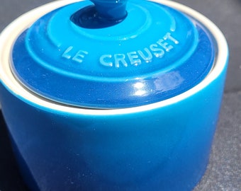 Le Creuset Signiture Blue Sugar Bowl with lid