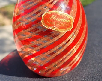 Murano Gold Swirl Glass Egg Paperweight