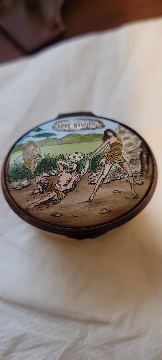 Halcyon Days Luv Struck Enamel Trinket Box - image 1