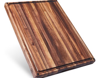 Franklin | Walnut Edge Grain Wood Cutting Board (20x15x1.5 in) | GIFT BOX Included