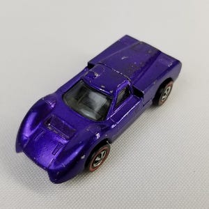 ホットウィール フォード J-CAR レッドライン スウィート 16 Hot Wheels Redline Ford J-Car 1967 Gold Sweet 16 Made In
