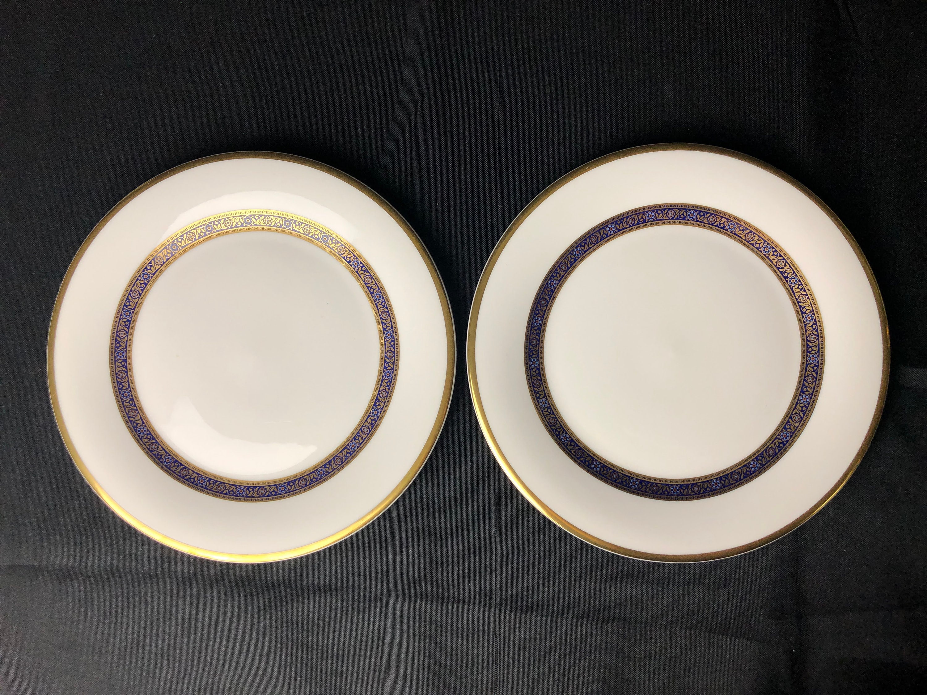 Porcelain Royal Doulton Fine Bone China Royal Doulton Harlow Piece