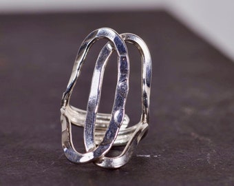 New-Silver Elegance: Verstellbarer Ring mit Kupfer, Messing und doppelter Silberschicht - Handgemachter Silberschmuck als Geschenk für Sie