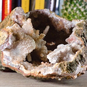 Natural Amethyst Stalactite Crystal - Raw Purple Quartz for Crown Chakra Stone - Morocco Origin for Healing & Meditation Decor Gift