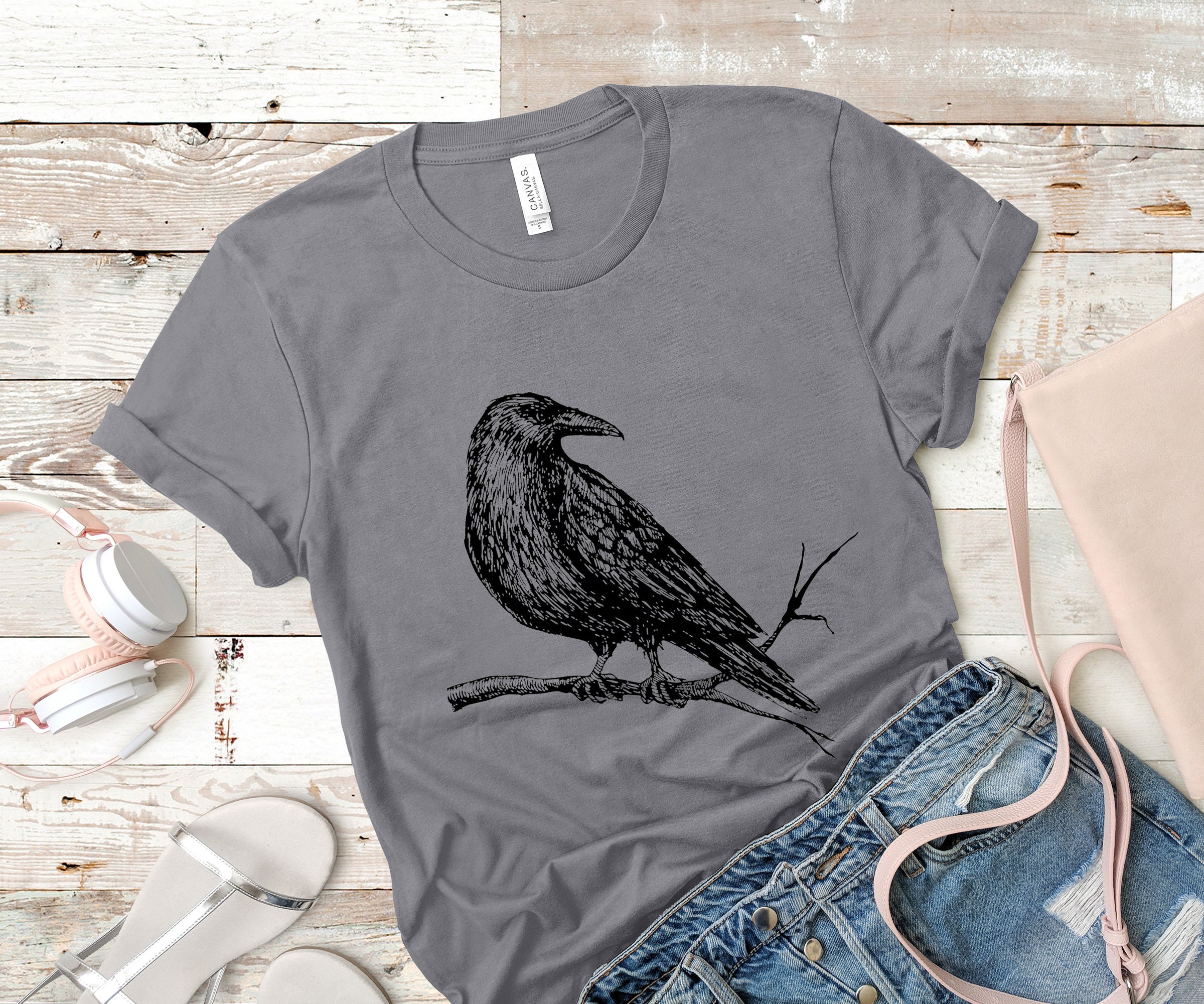 カラスグラフィックTシャツ - 鳥好きのためのユニセックスシャツ