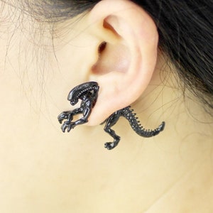 Boucles d’oreilles extraterrestres Xénomorphe | Boucles d'oreilles d'Halloween | Boucles d’oreilles dinosaures | Boucles d'oreilles uniques |