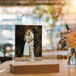 Personalized Wedding Acrylic Plaque with Photo, Custom Names & Date, Romantic Couple Gift, Anniversary Keepsake, Couple&#39;s Engagement Gift