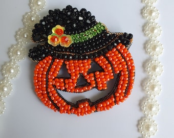 Halloween Pumpkin Brooch, Handmade Beaded Jack O Lantern Pin, Spooky Jewelry, Gift for Her