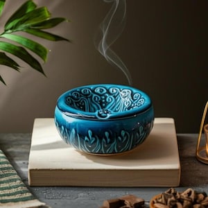 Handmade Turquoise Decorative Ashtray - Windproof Outdoor Ceramic for Ramadan Kareem & Mubarak Gifts - Vintage Lidded Ashtray