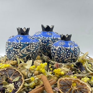 Turkish Ceramic Pomegranate Set - 3 Pcs Handmade Decorative Vases & Ornaments - Unique Mothers Day Gift Ideas 2025