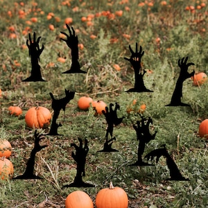 Halloween Zombie Hands Metal Yard Stakes, Halloween Outdoor Decor, Halloween Garden Signs, Fall Garden Lawn Decor, Spooky Decor, Zombie Gift