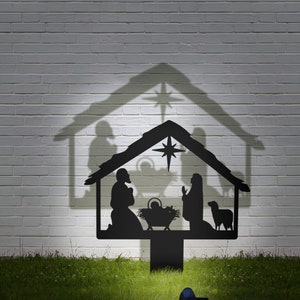 Nativity Scene Shadow Caster Metal Stake, Christmas Outdoor Decor, Garden Stake, Christmas Shadow Caster, Metal Yard Art, Nativity Spotlight image 3