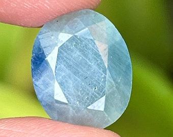 12.65 Carat Natural Ceylon Blue Sapphire Oval Gemstone