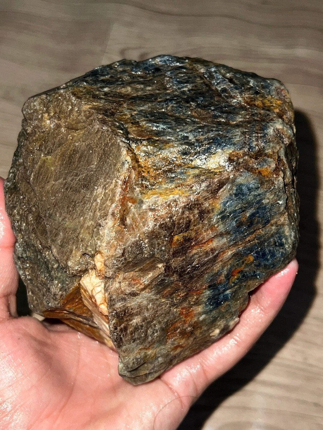 Natural Green Sapphire Raw, Rare Green Golden Sheen Sapphire Raw, Green