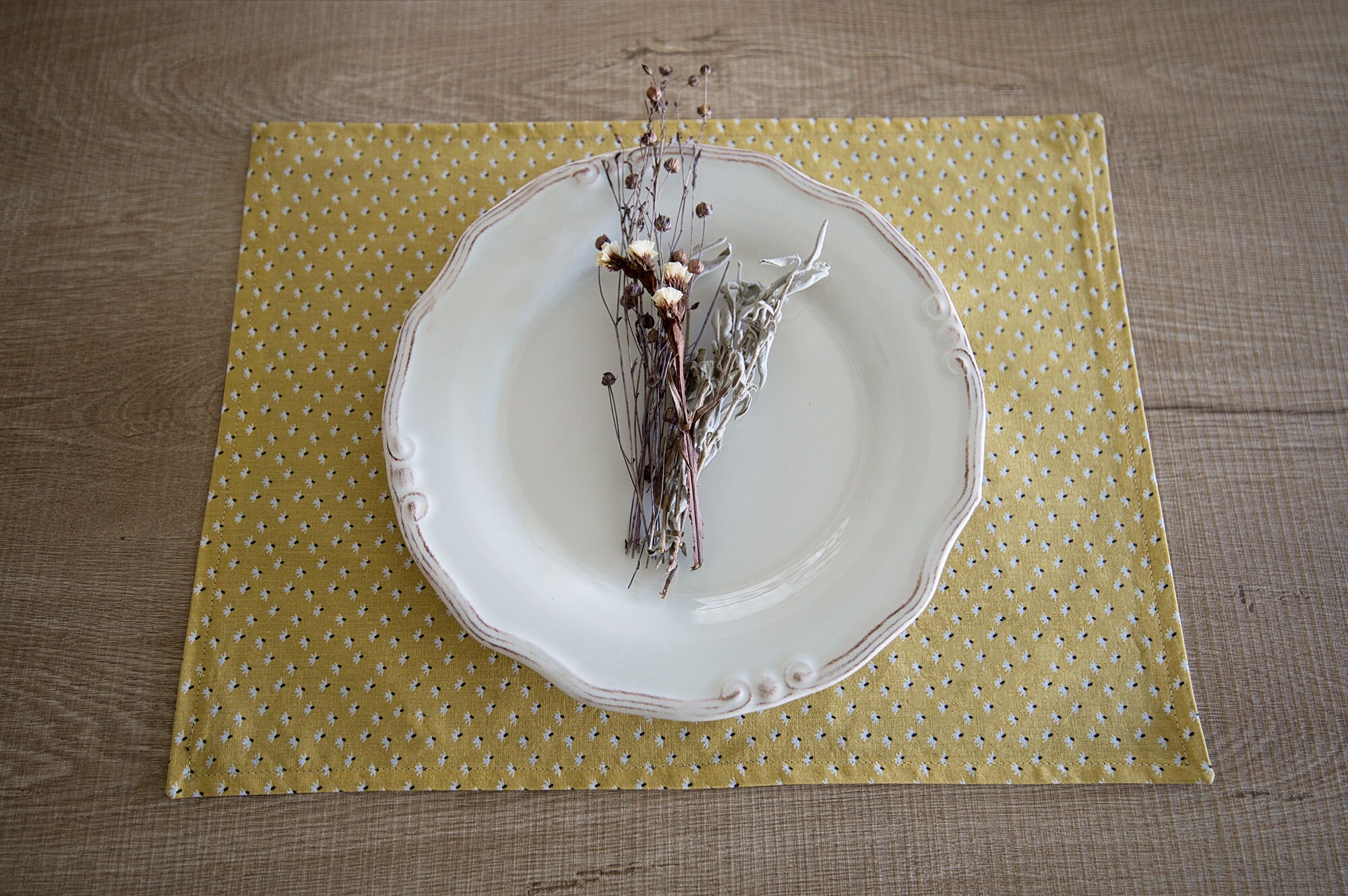 Reversible yellow wildflower placemats set of 2 Table setting Etsy