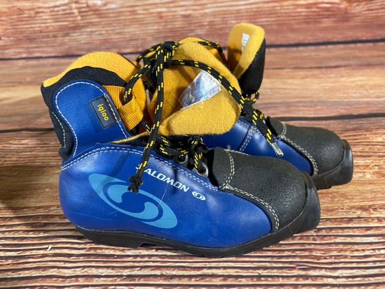 Salomon Igloo Kids Cross Country Ski Boots Size EU29 US11 SNS Profil