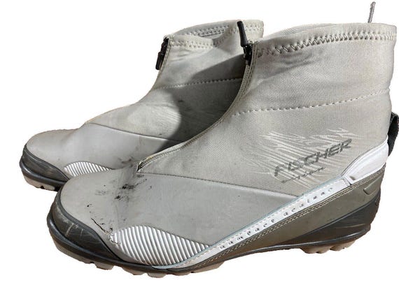 Fischer Vision Nordic Cross Country Ski Boots Size EU40 US7  display picture 1