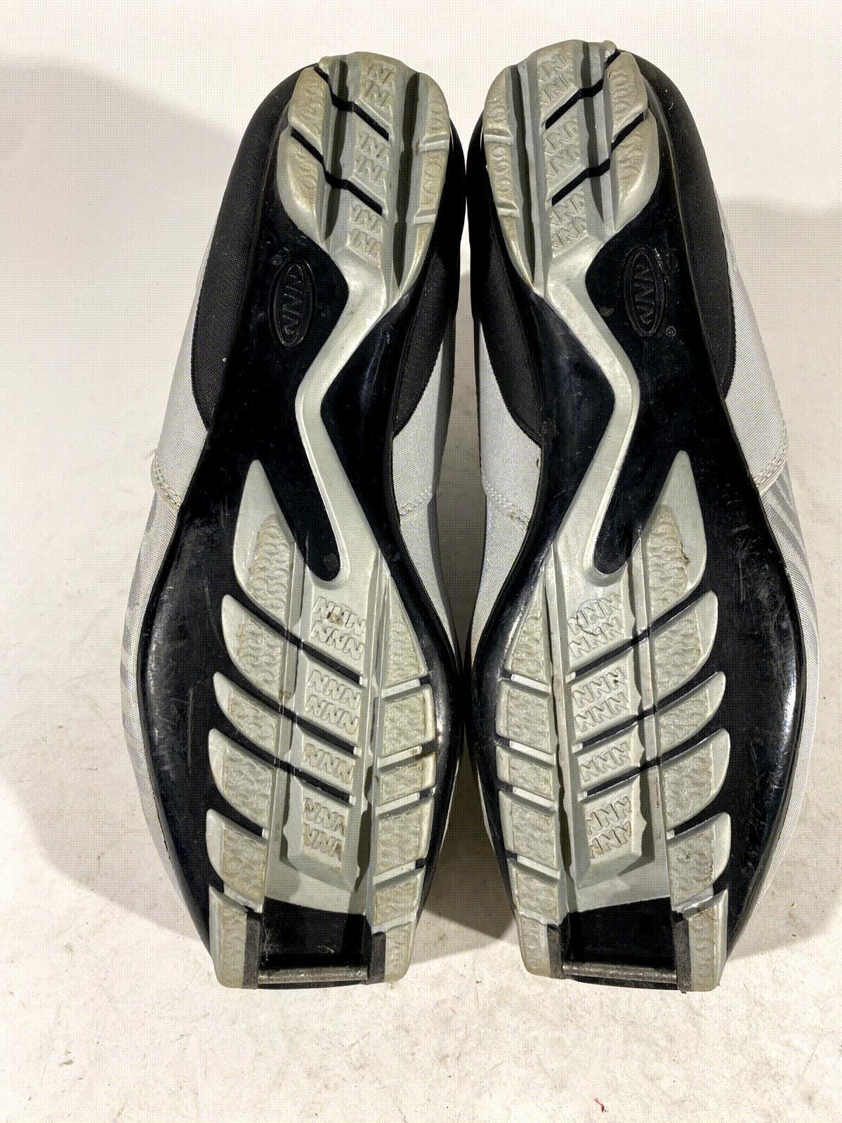 Fischer RC3 Classic Nordic Cross Country Ski Boots Size EU43 US9.5