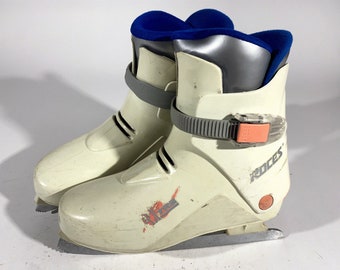 Roces Ice Skates Recreational Winter Sports Unisex Size EU40 US7.5 Mondo 255