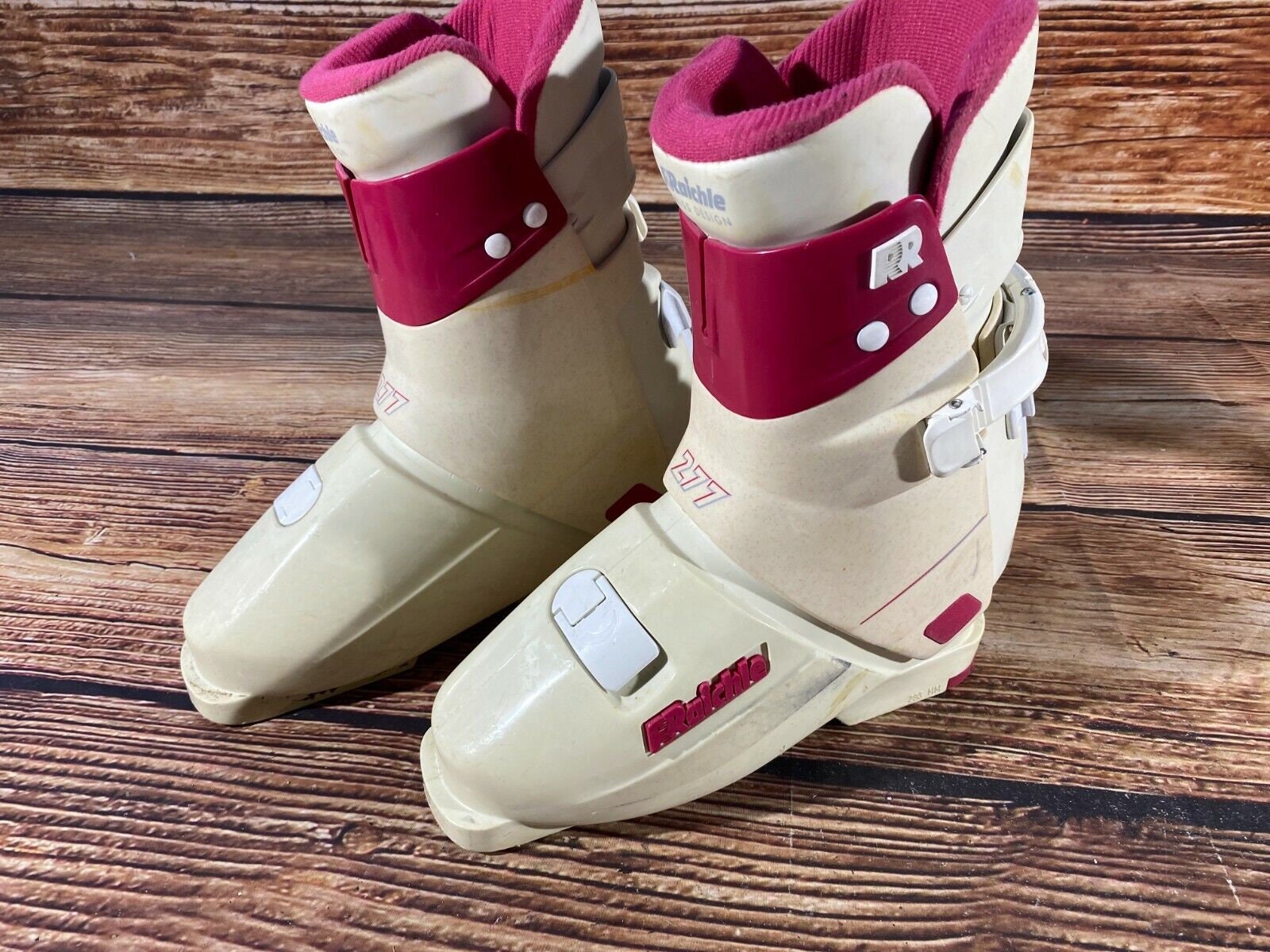 Buy Raichle Vintage Alpine Ski Boots Size Mondo 240 Mm Outer Sole Online in  India - Etsy