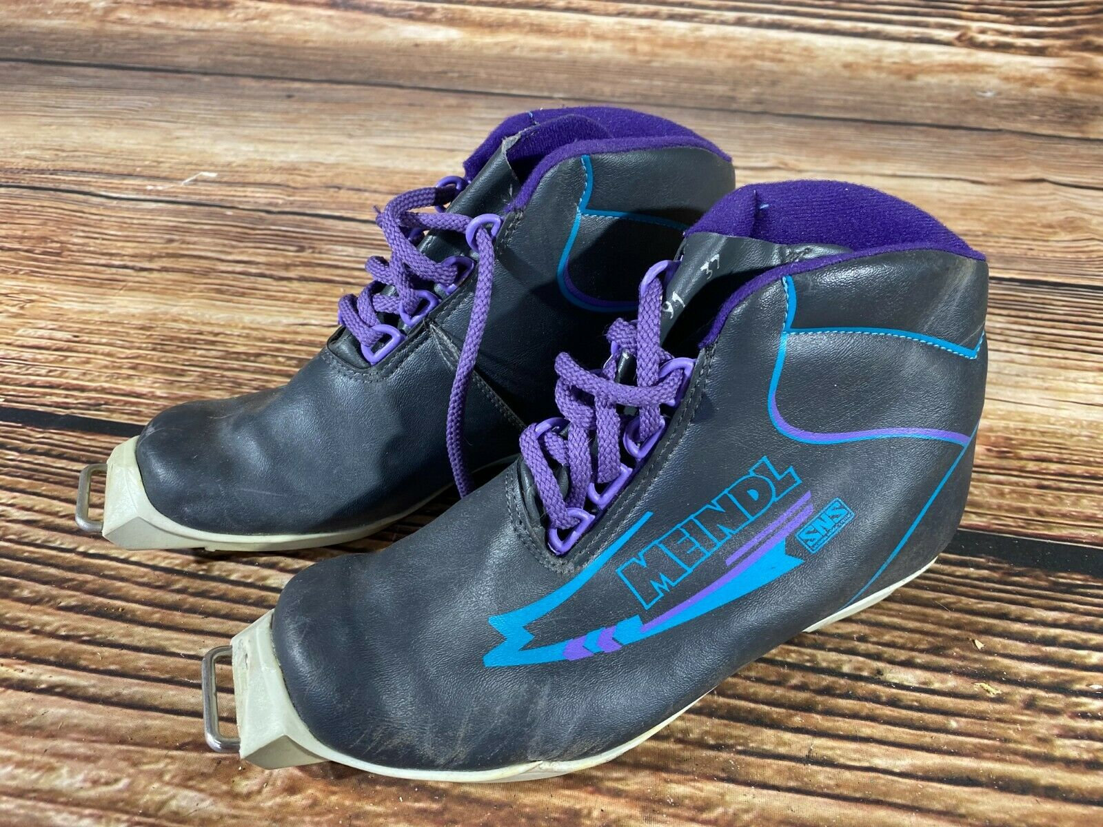 old sns ski boots