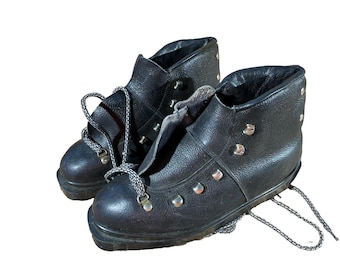 Vintage Alpine Ski Boots Downhill US8.5 UK7.5, Mondo 263 Cable Bindings KL95