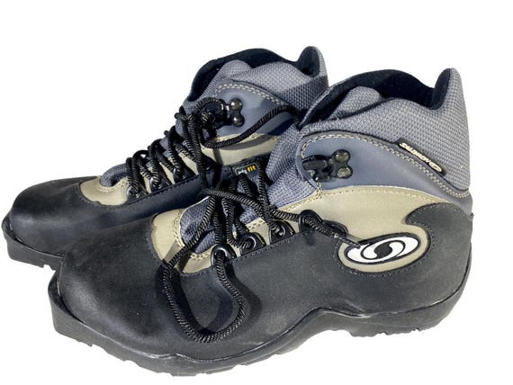 Salomon, Salomon Nordic Cross Country Ski Boots Size EU39 US7 SNS Profil 2064