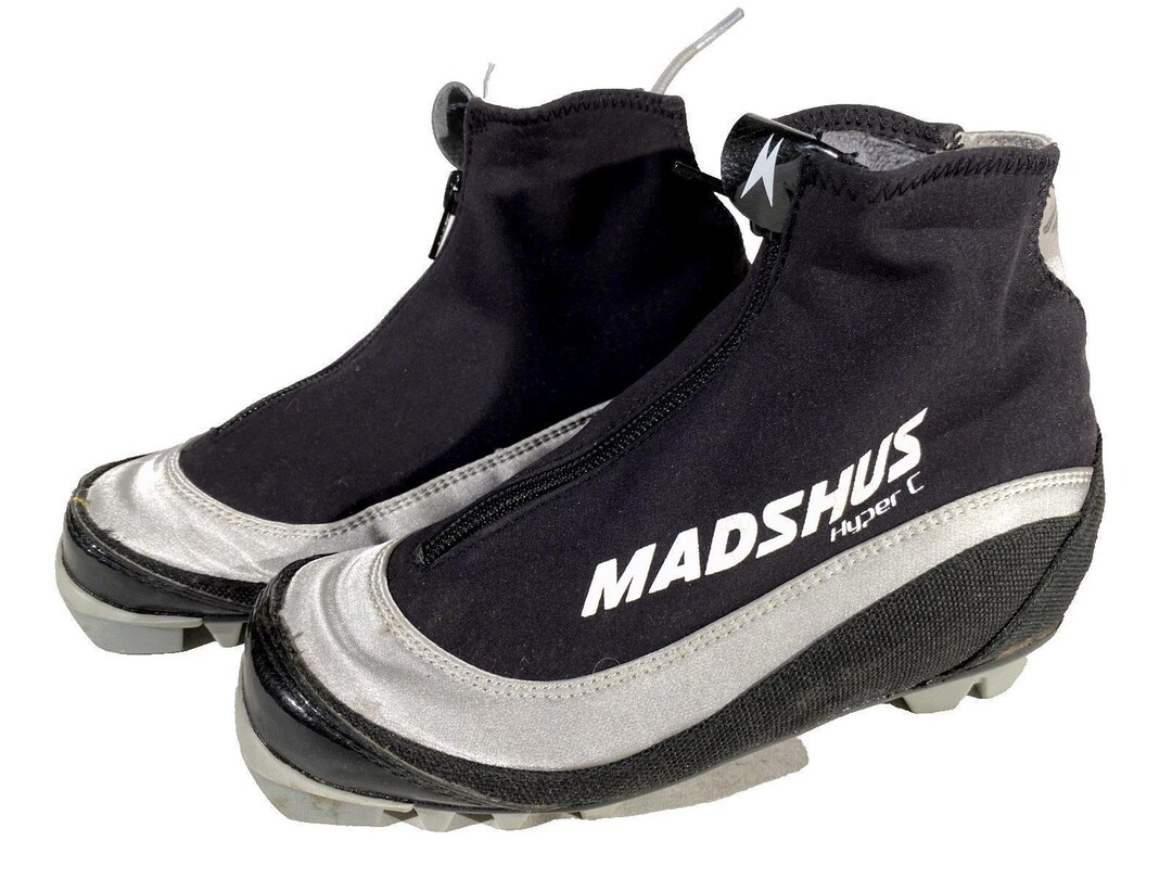 MADSHUS HYPER C XCスキーブーツ Madshus Hyper C Nordci Cross Country Ski Boots Youth Size EU35 US3