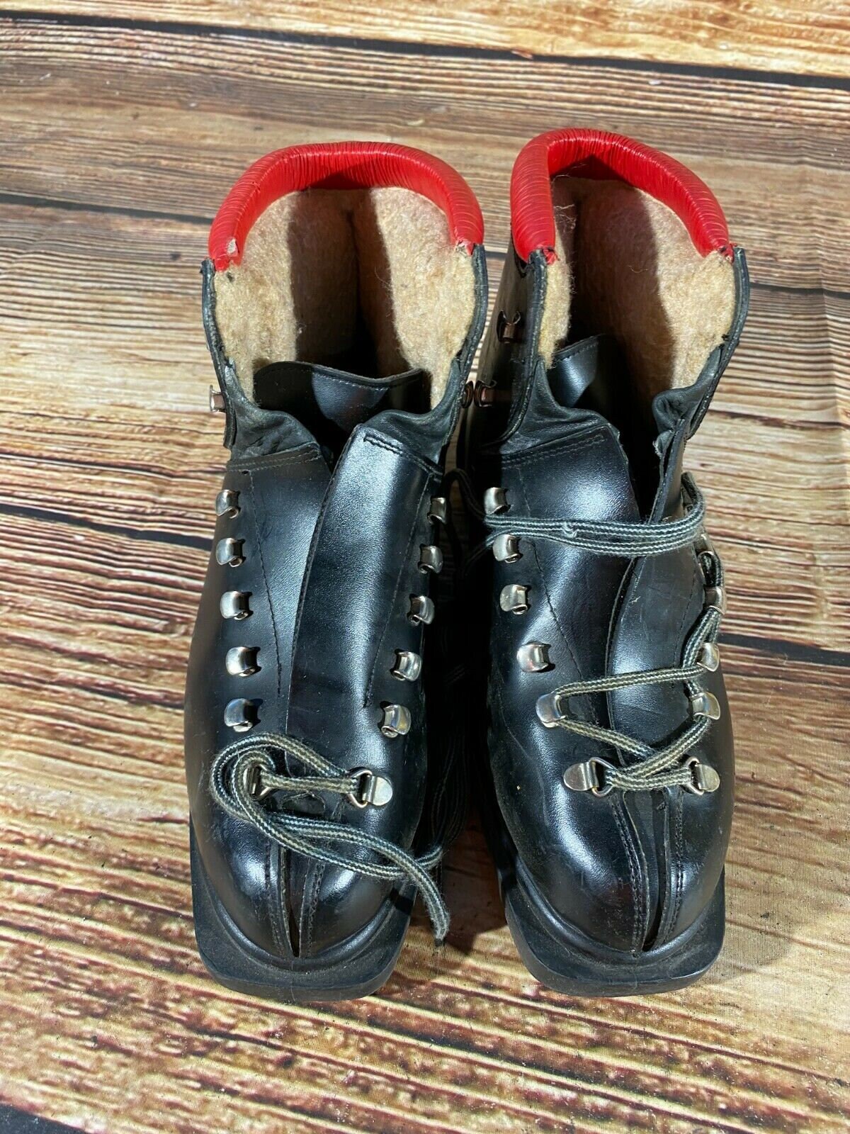 Mondo 275 Uk9 Schoenen Jongensschoenen Laarzen Vintage alpine skischoenen voor kabelbindingen maat Eu44 Us10 