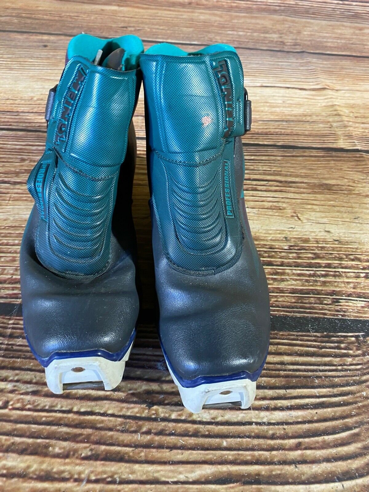 nordic cross country ski boots