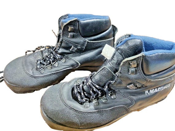 MADSHUS Touring Cross Country Nordic Ski Boots Size EU38 US6 NNN