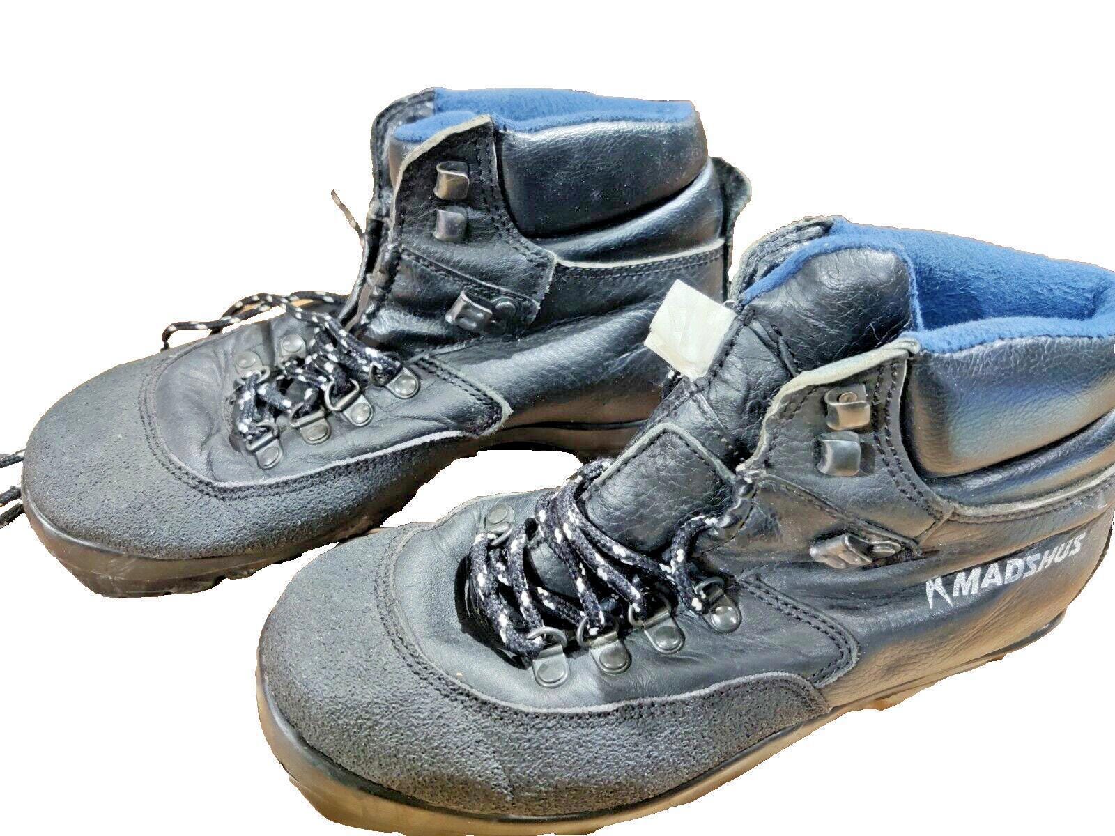 MADSHUS Touring Cross Country Nordic Ski Boots Size EU38 US6 NNN