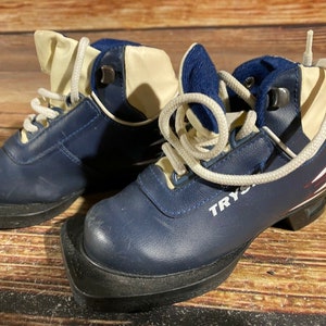 Schoenen Jongensschoenen Laarzen Trysil Vintage Kids Nordic Norm Langlaufschoenen Maat EU27 US9.5 NN 75mm 