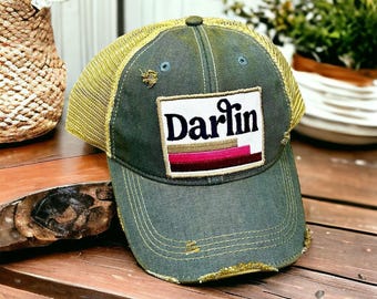 Darlin Hat | Howdy Darlin | Country Hat | Western Hat | Bachelorette party hats | Cowgirl hat/  Country Girl Hat/ Retro Darlin Hat