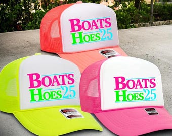 Funny "I Love Motor Boating" Trucker Hat – Adjustable Black Baseball Cap For Men & Women - View #9