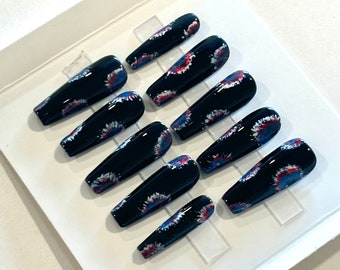 Fogos de artifício patrióticos pintados à mão com pregos de pressão: personalizados para o 4 de julho
