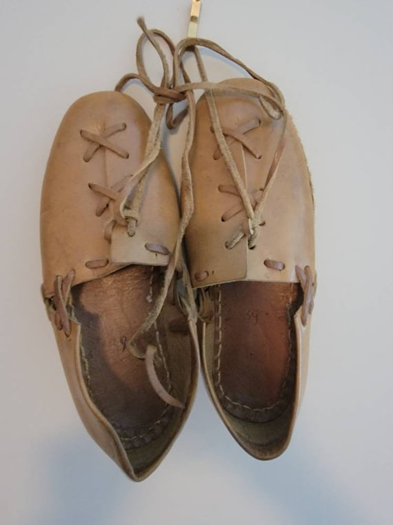 One of a kind vintage handmade leather shoes, sli… - image 1