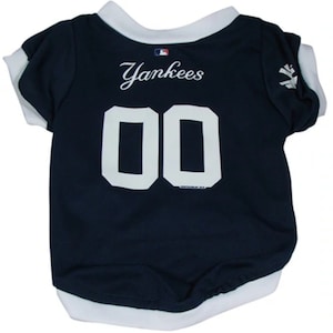 yankees dog sweater