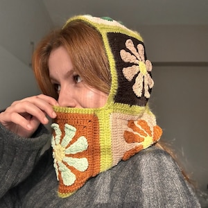 Crochet Floral Balaclava, Handmade Colorful Daisy Balaclava, Alisdaknit Style Balaclava, Crochet Floral Winter Hat, Handmade Daisy Hat