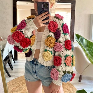Crochet Jumbo Rose Cardigan, Granny Square Cardigan, Crochet Rose Chunky Cardigan, Pink Rose Cardigan, Winter Cardigan, Oversized Cardigan