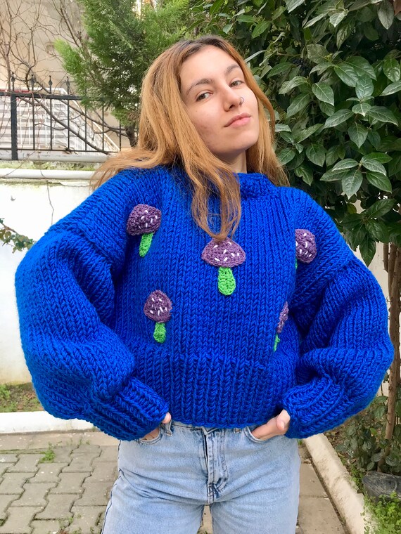 Blue chunky sweater sales