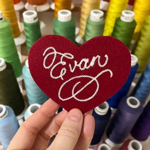Custom Cursive Script Heart Patch - Embroidered Chainstitch Patch - Etsy
