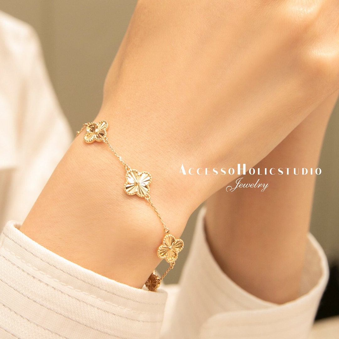 14K Solid Gold Clover Charm Bracelet 14K Yellow Gold Clover Etsy