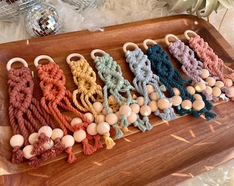 Macrame Banana Hanger, Hanging Banana Holder, Boho Fruit Storage, Cotton Rope Kitchen Decor, Countertop Banana Hook, macrame kitchen