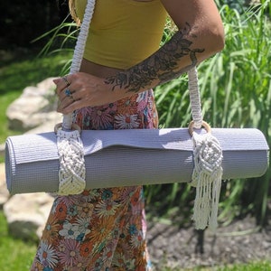 Macrame Yoga Strap, Handmade Yoga Mat Carrier, Boho Yoga Mat Holder, Cotton Rope Yoga Sling, Bohemian blanket holder, yoga gear image 5