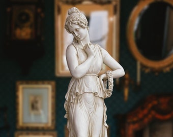 Sculpture of a dancer in neoclassical style. Molded marble. 62cm. Handmade in Spain. Ancient art. Decoration, garden and gift.