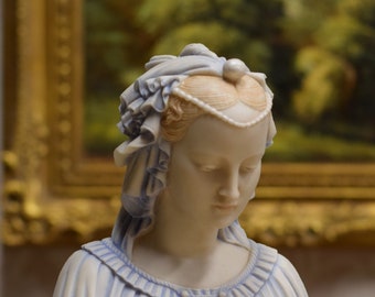 Buste de Madone Renaissance. Marbre moulé. 21 cm. Fabriqué à la main en Espagne. Idées de sculptures néoclassiques pour la décoration et les cadeaux.